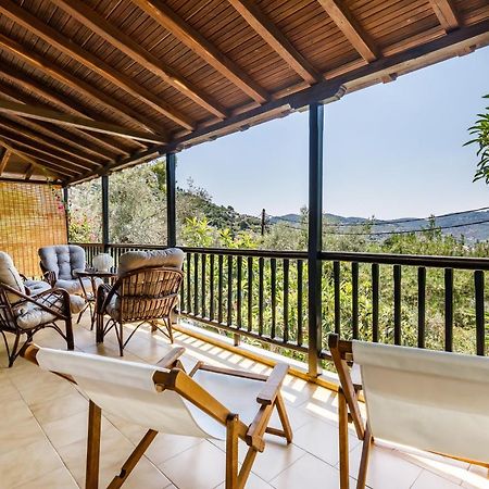 Ourania Apartment Skopelos Town Bagian luar foto